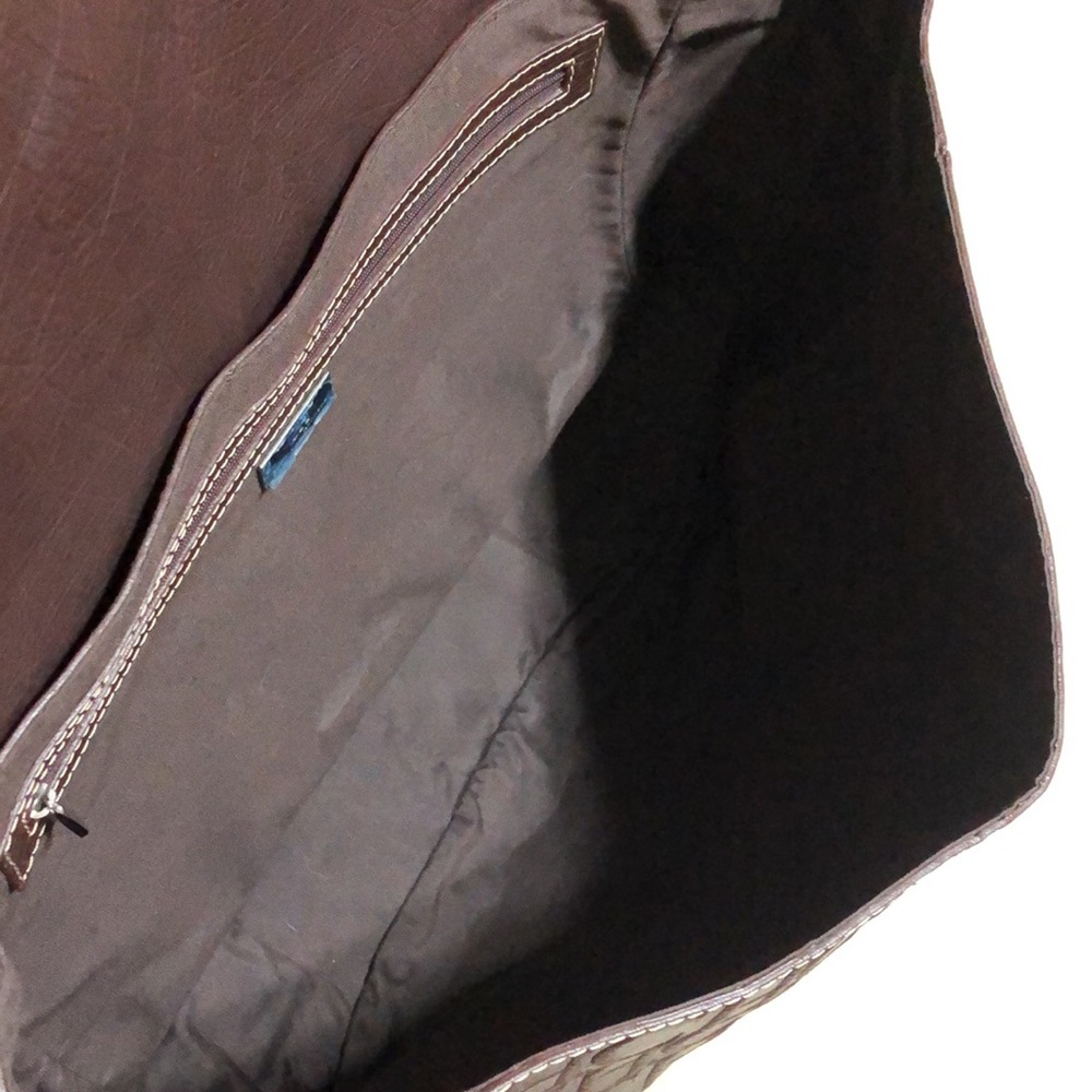 Carolina Herrera CH Monogram Large Leather Messenger Shoulder Bag Brown - Picture 5 of 10